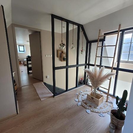 Loft Spacieux Et Lumineux Олорон-Сен-Мари Екстериор снимка